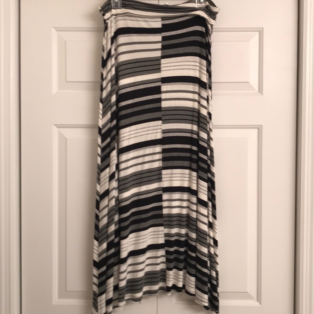A Byer Maxi skirt - Picture 3 of 3
